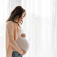 خودداری از انجام میکروبلیدینگ در زمان بارداری و شیر دهی